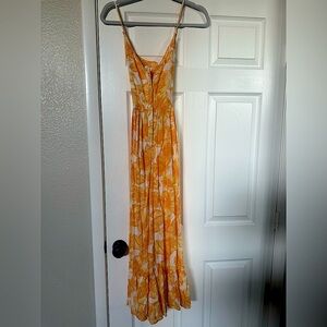 Hawaiian print romper -medium with tags